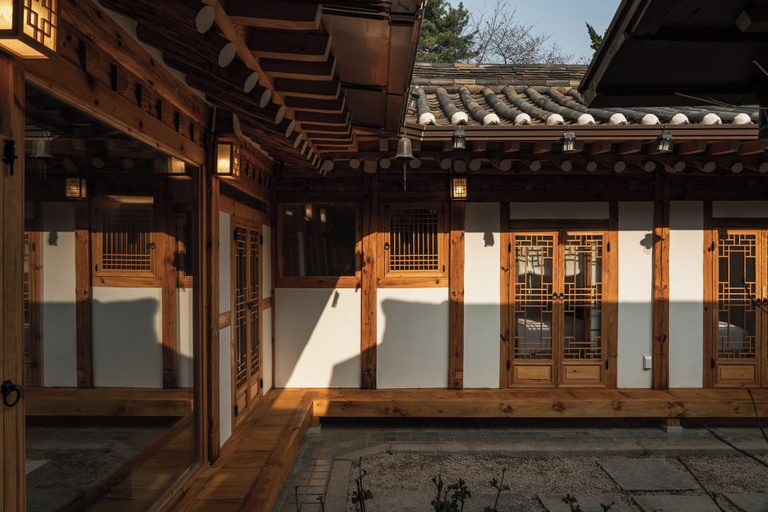 Exterior detail 3, The Prima Hotel Hanok Dambakjae Gahoe, Jongno