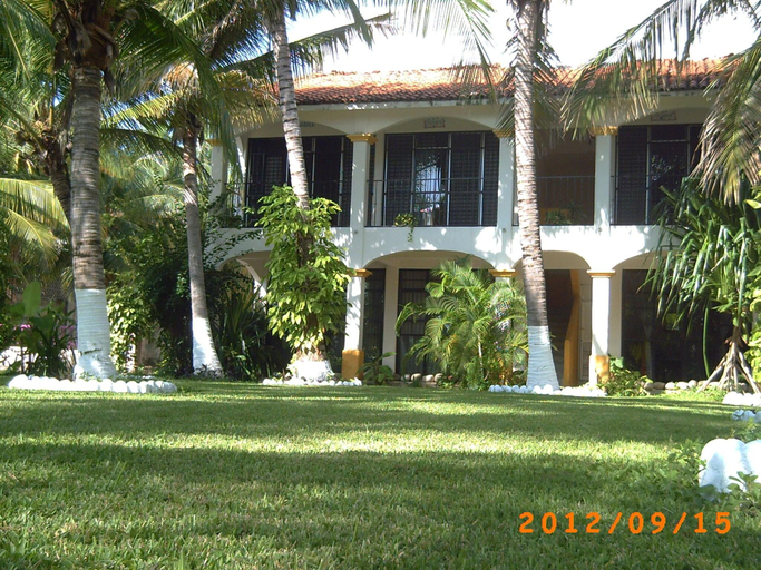 Others 5, Hotel Arrecife Plus, Dist. Pochutla