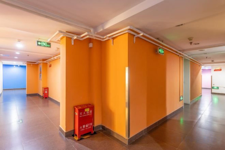 Others 3, Golden Inns (Beijing Dajiaoting), Beijing