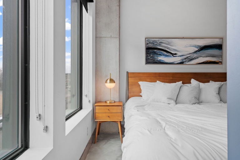 Bedroom 2, Sable 203 - Alcove, Hennepin