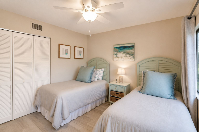 Bedroom 3, Park Shore Resort - Dream Holiday Stays, Collier