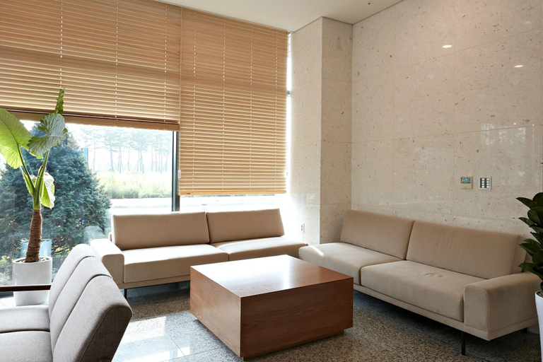 Public Area 2, Ocean Soleview Hotel, Jung