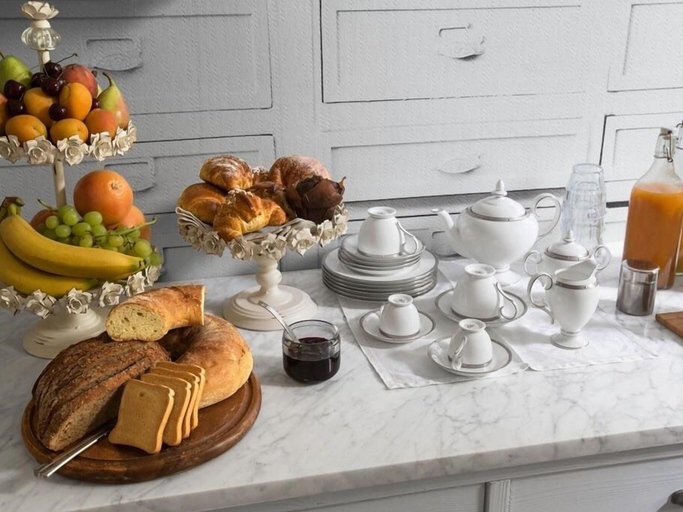 Food & Drinks, B&B La Foresteria, Milano