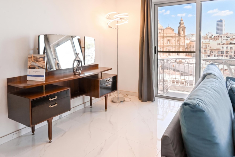 Living room 5, Yacht Marina View - Modern 3 Bdrs Apart M