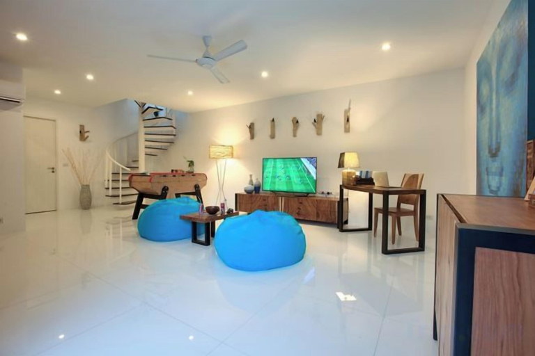 Others 3, Shades of Blue, Ko Samui