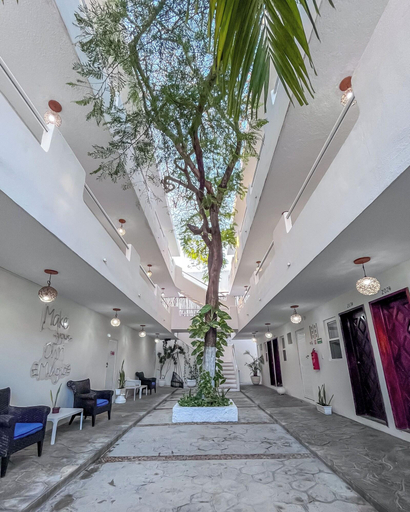 Others 4, Ahava Hotel, Cozumel