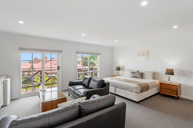 Exterior & Views 2, Hideaway on George, Launceston - Pt B