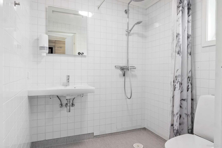 Bathroom 4, First Camp City Strömstad, Strömstad