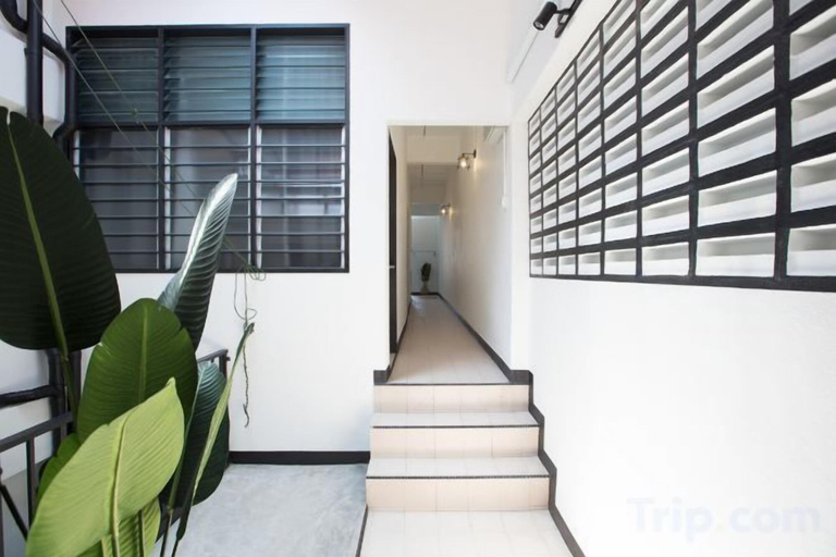 Interior 2, 7-Room Exec House, Rumahku Express, Georgetown, Penang Island