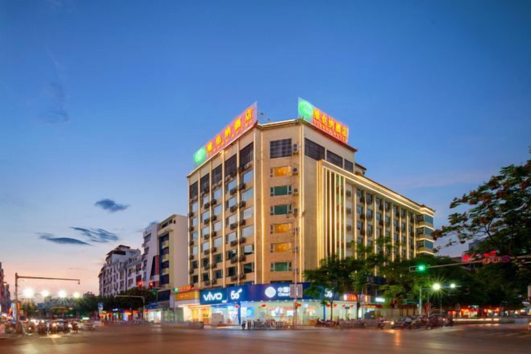 Exterior & Views 2, Vienna Hotel (Hezhou Lingfeng Square), Hezhou