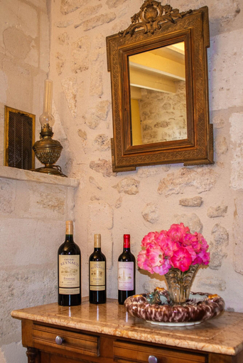 Food & Drinks 5, La Closerie De Fronsac, Gironde