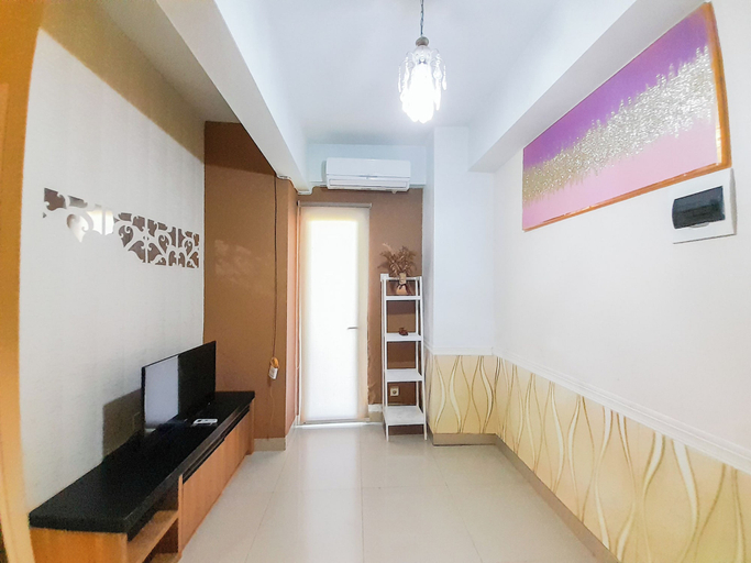 Living area, Homey And Warm 1Br At Student Castle Yogyakarta Apartment, Sleman