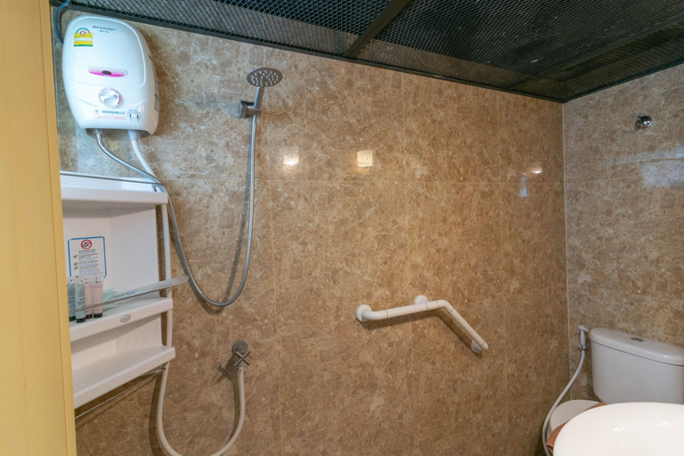 Bathroom 3, Sudyod Hotel, Bang Plad