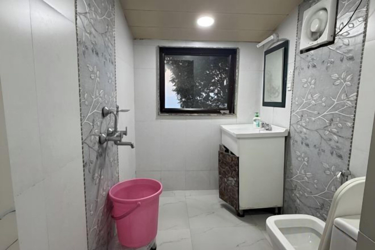 Bathroom 4, Rudhraksh Villa 4BR- Perfect Vacay Villa, Dehradun
