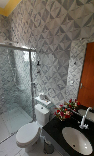 Bathroom, Pousada e Balneário Recanto dos Passaros BRB, Barreirinhas