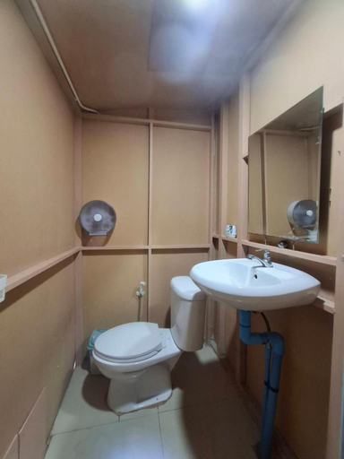 Bathroom, Phi Phi Seaside Bungalow, Mueang Krabi