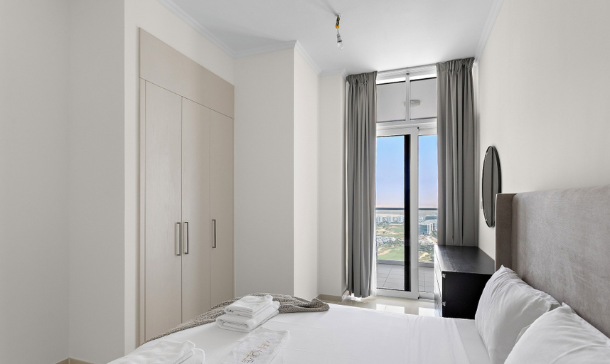 Bedroom 2, WelHome - Breathtaking 1BR Apt with Balcony and City View, Dubai