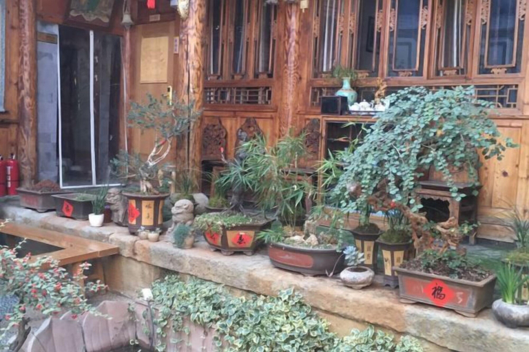 Exterior & Views 2, Henglu Inn, Dali Bai