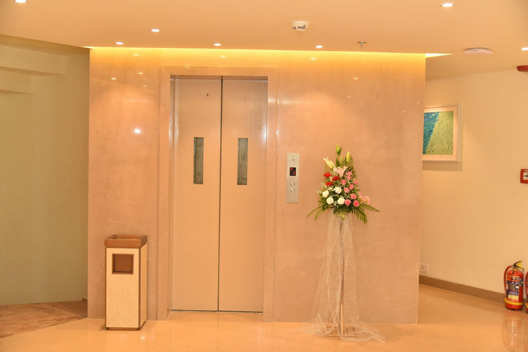 Public Area 2, Effotel By Sayaji Vadodara, Vadodara