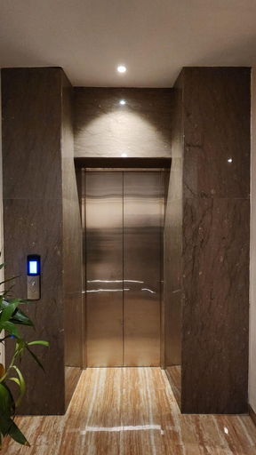 Public Area, Hotel Diamond, Makassar