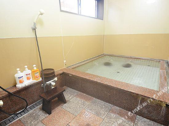 Bathroom, Minoshima, Kihoku