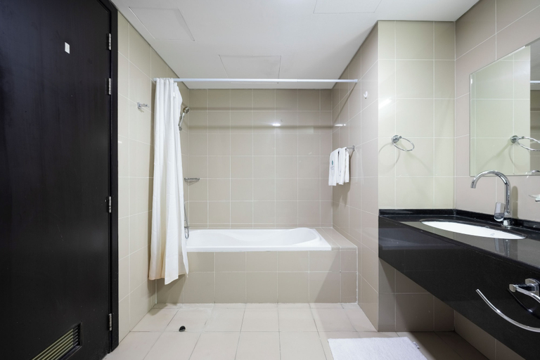 Bathroom 3, Bloomfields 2BR in RAK Tower, Abu Dhabi City