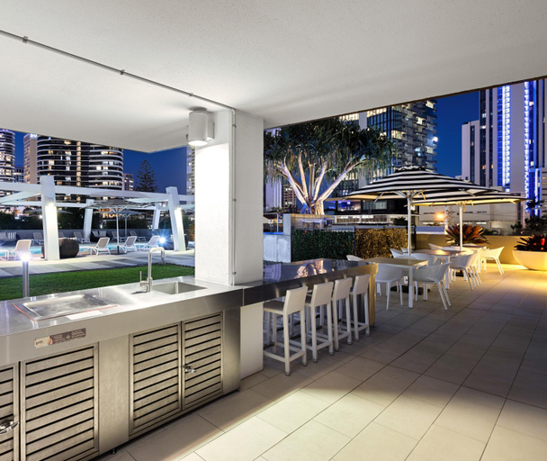 Food & Drinks, Avani Broadbeach Residences, Gold Coast