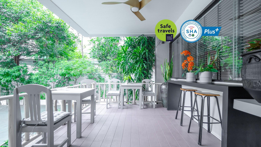Food & Drinks 5, Yellow Ribbon Hills Executive Mansion, Sathorn