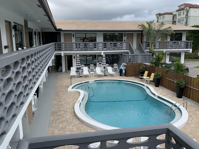 Sport & Beauty 5, Ocean Villas Of Deerfield, Broward