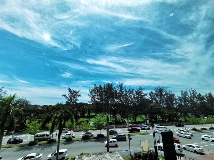 Exterior & Views 3, Oikos Poshtel, Kota Kinabalu