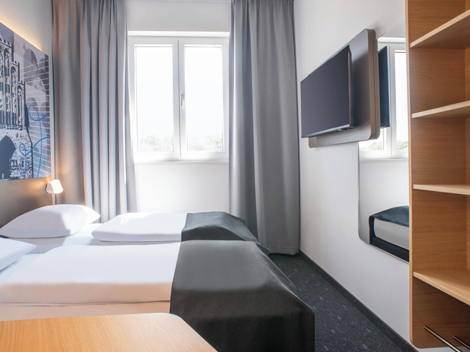 Bedroom 3, B&B HOTEL Wismar, Nordwestmecklenburg