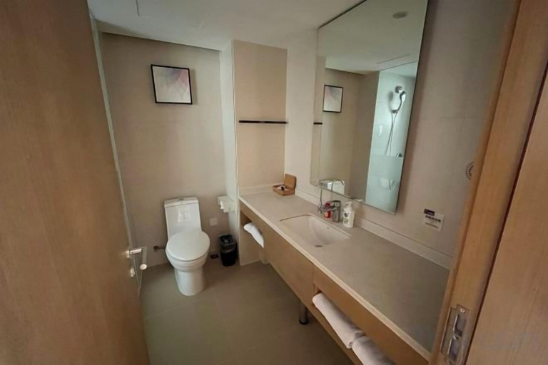 Bathroom 4, Xuzhou Yunlong Wanda Plaza Langbo Hotel, Xuzhou