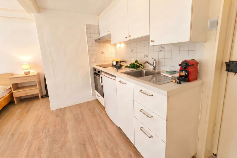 Private kitchenette 3, Casa Cecilia Ascona 500m From the Lake, Locarno