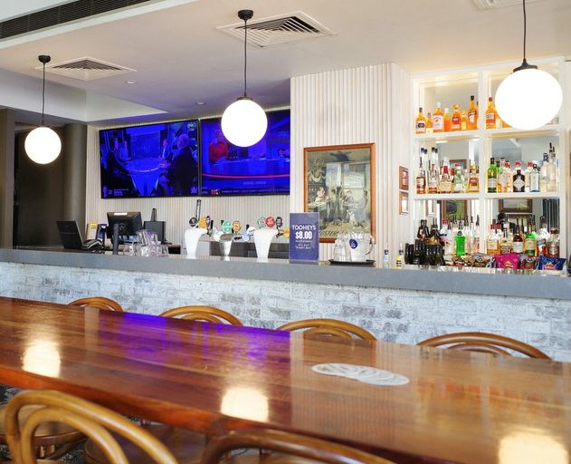 Food & Drinks 5, Crown Hotel Surry Hills, Sydney