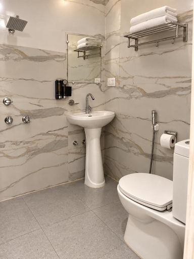 Bathroom 5, Raghuvan by Aijasvan, Faizabad