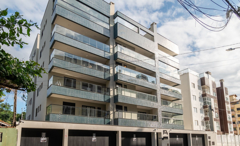 Exterior, HRE - Apartments 290 m From Toninhas Beach, Ubatuba