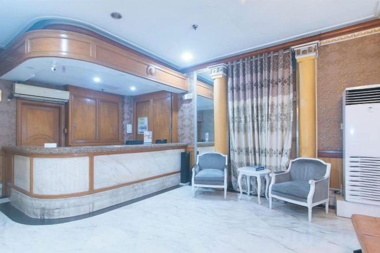 Lobby 2, RedDoorz @ MPT Suites, Makati City