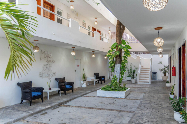 Others 3, Ahava Hotel, Cozumel