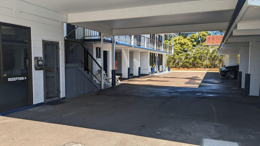 Exterior & Views 2, Moffat Beach Motel Caloundra, Caloundra - Caloundra N.