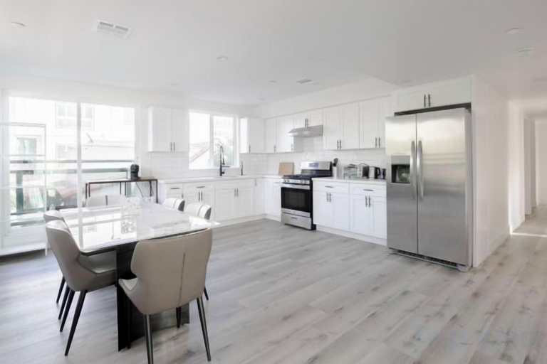 Private kitchen 1, Luxury apartment Hotel in LA downtown, Los Angeles