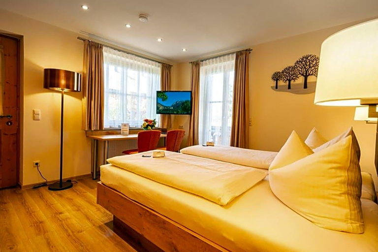 Bedroom 2, Boutique Hotel Angerer, Garmisch-Partenkirchen