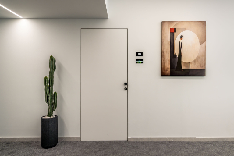 Lobby 3, Urban K, Attica