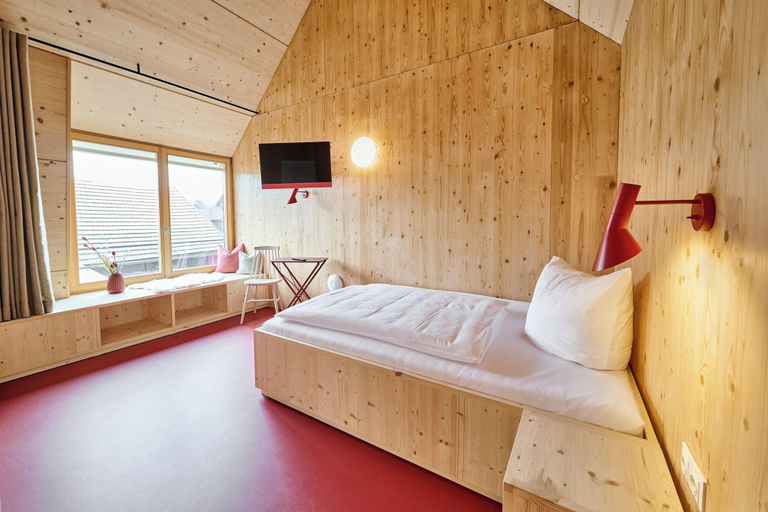 Bedroom 2, Schwarzes Kreuz Gasthaus Pension, Kronach