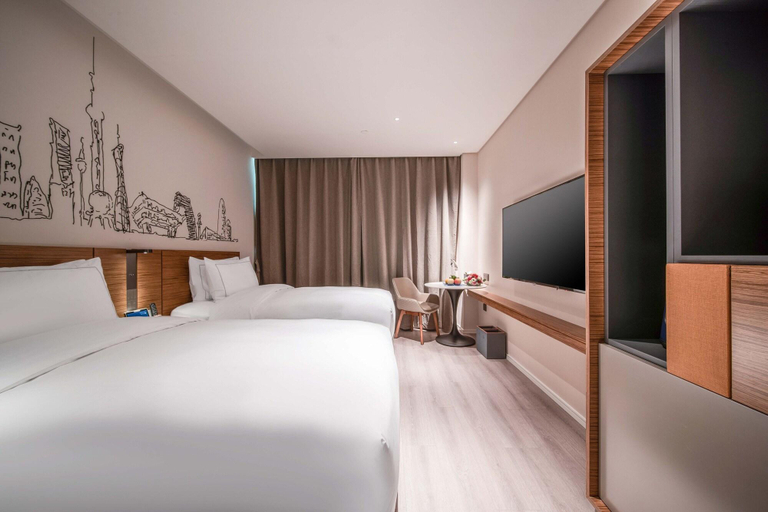 Room 2, Urcove By Hyatt Shanghai Wujiaochang, Shanghai