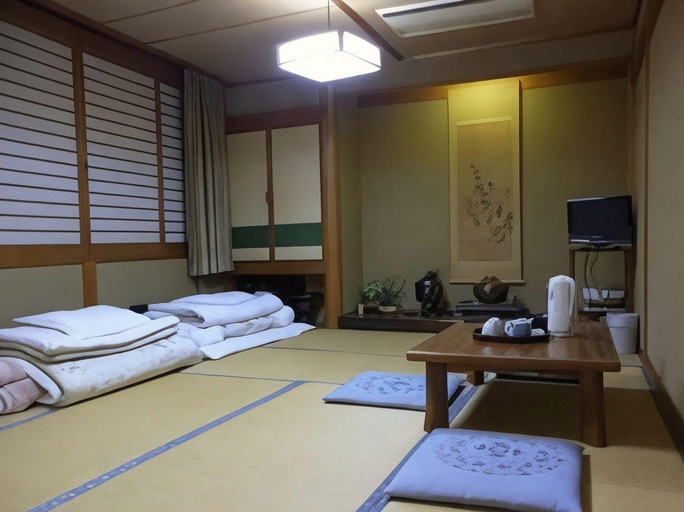 Bedroom 2, Izumi Ryokan, Asago