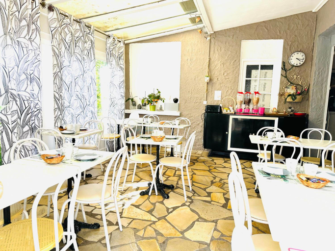 Food & Drinks 5, Hotel Italia, Indre-et-Loire