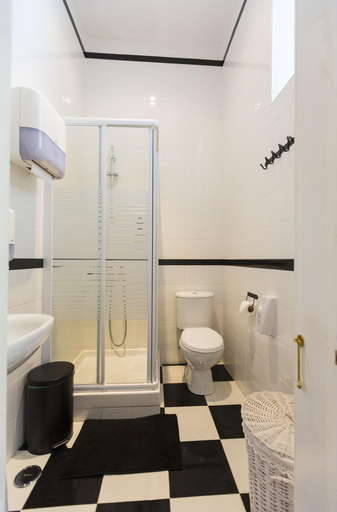 Bathroom 4, Chalet D Ávila Guest House, Lisbon
