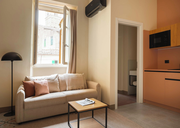 Living area 5, Limehome Arezzo Duomo, Arezzo