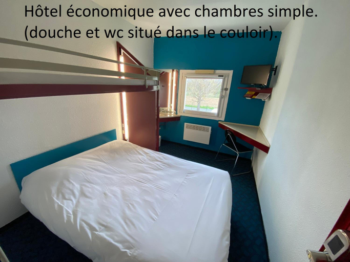 Bedroom 2, Class'eco Chambly, Oise