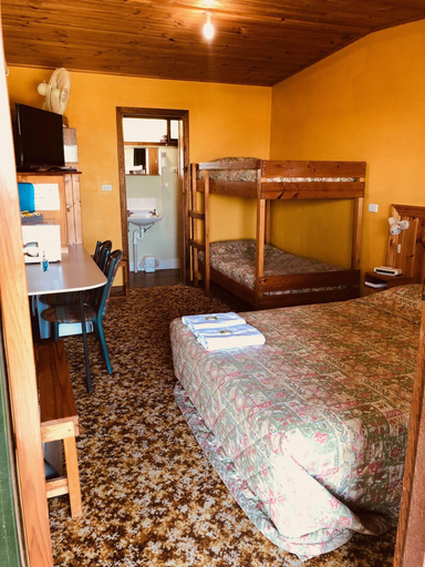 Bedroom 2, Pinehaven Motel, Glenelg - Heywood